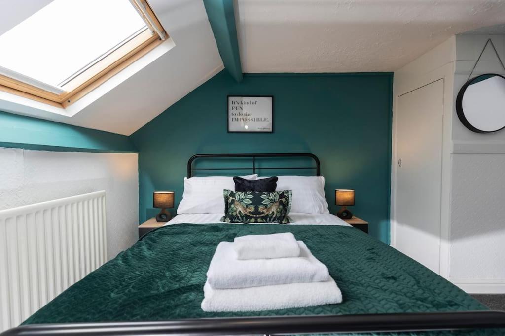 Town Centre & All The Comforts! Guisborough Bagian luar foto
