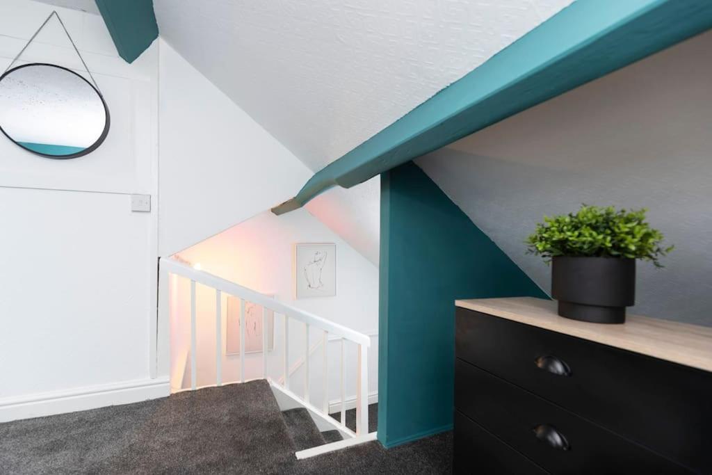 Town Centre & All The Comforts! Guisborough Bagian luar foto
